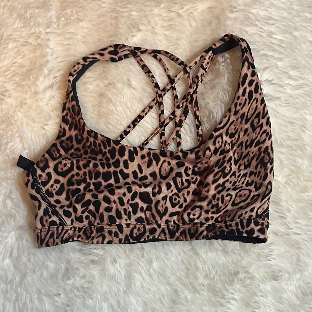 VS Sports Bra! Leopard! Worn 1x!